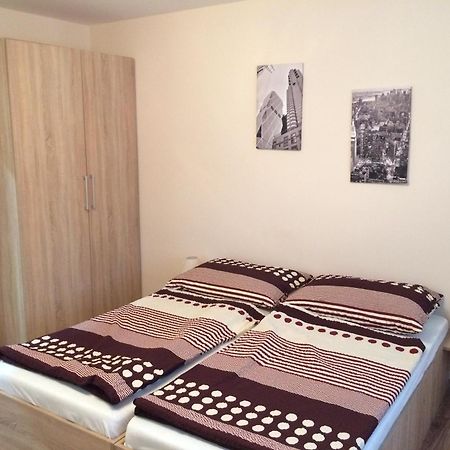 Sunny Apartman Штурово Екстер'єр фото