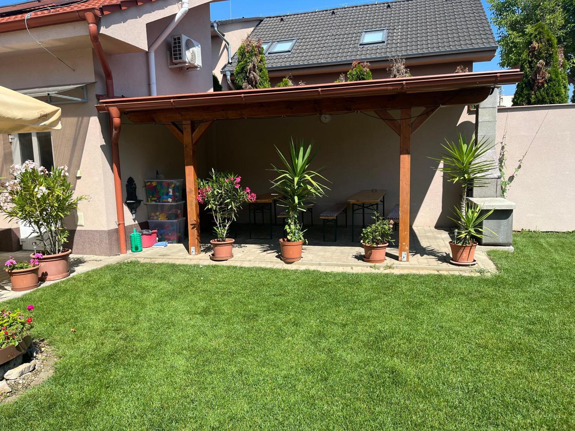 Sunny Apartman Штурово Екстер'єр фото
